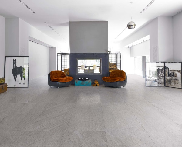 LAVICA SILVER R10 748194 60x60cm. COTTO Italia