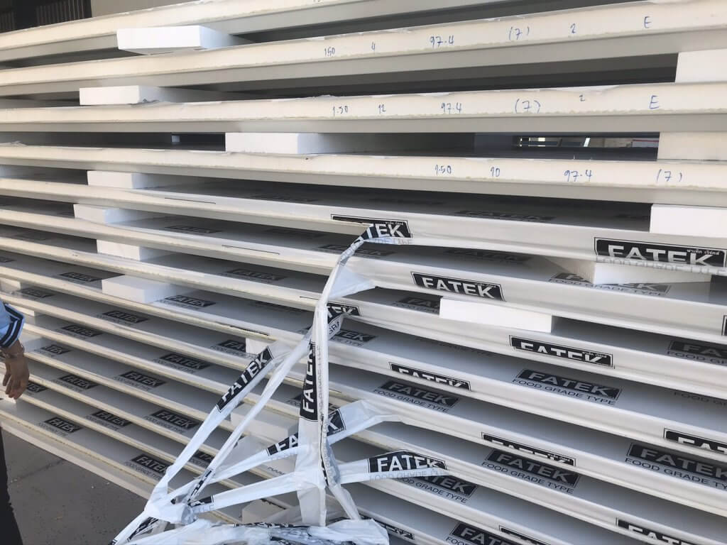 SANDWICH PANEL แผ่นฉนวนสำเร็จรูป PS 2 นิ้ว เหล็ก Blue Scope
