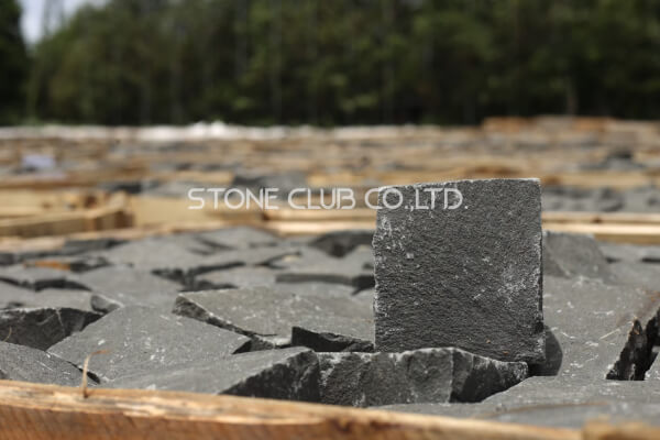 หินลูกเต๋าแบล็คบะซอลต์ | cobblestone black basalt - Image 5