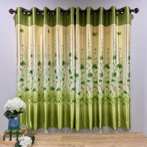 Sivanart ม่านตาไก่พิมพ์ลายดอกไม้สีเขียว กว้าง140cm. สูง150cm.
