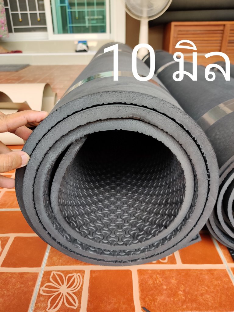 แผ่นยางEVA สีดำแบบลาย 130x240ซม. หนา 10มม.
