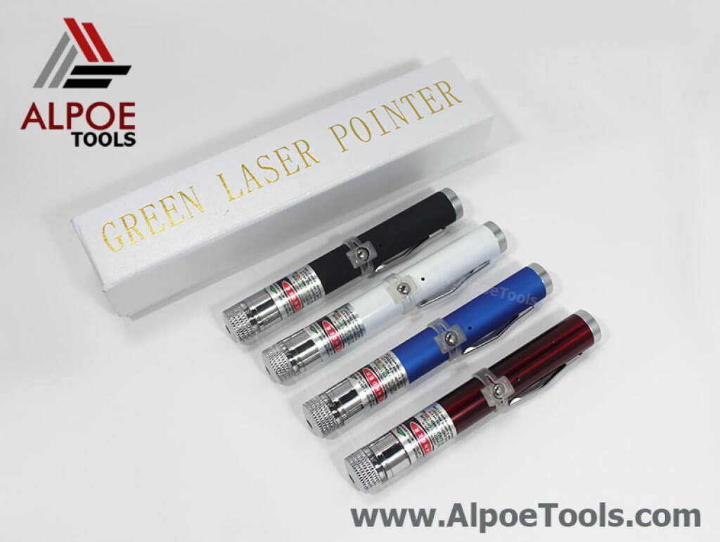 Laser Pointer สีเขียว ไฟแรงสูง แบบชาร์ต