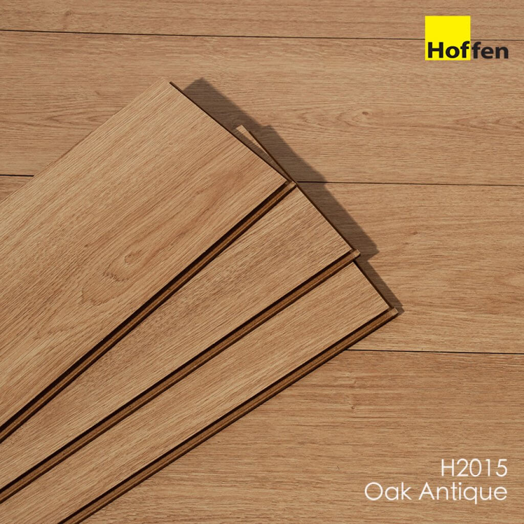 พื้นไม้ลามิเนต HOFFEN 8 มม. สี2015 Oak Antique