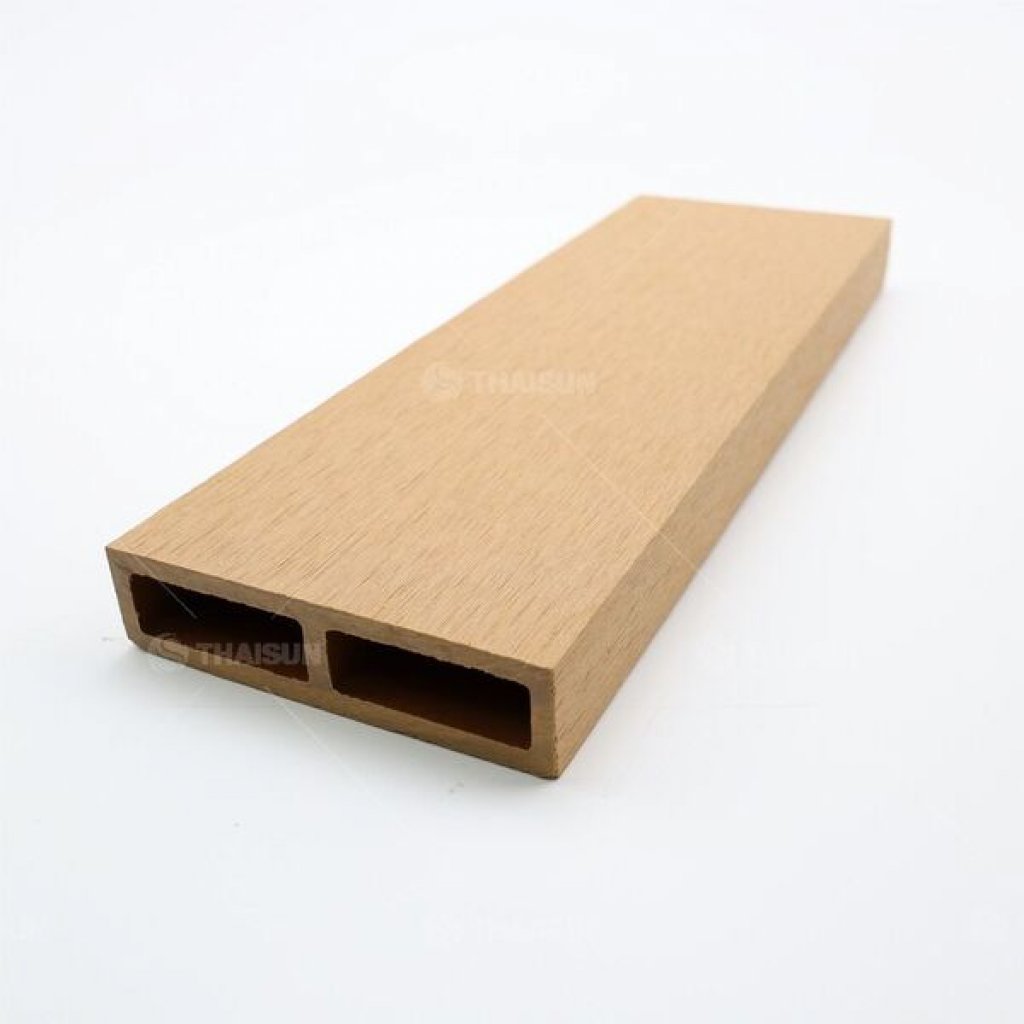 ไม้ระแนงไทซัน 1"x4"x120"แบบกลวง MD RH01-1-CY05