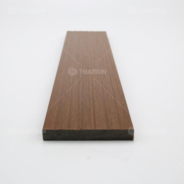 ไม้พื้นปิดขอบไทซัน ลักซูรี่ UM02-LP 0.4x2.8x88 นิ้ว - Image 3