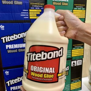 Titebond original 1 แกนลอน กาวงานไม้ (สีแดง)