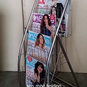 ชั้นวางหนังสือสแตนเลส 4 ชั้น รหัส000485