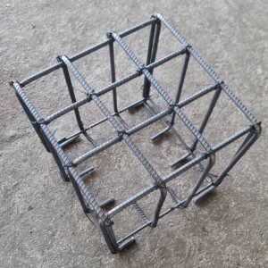 ฟุตติ้งสำเร็จรูป ขนาด 40x40x40 ซม. มีขา 4+4 DB12