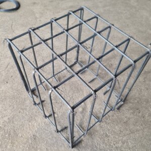 ฟุตติ้งสำเร็จรูป ขนาด 60x60x15 ซม. มีขา 5+5 DB12