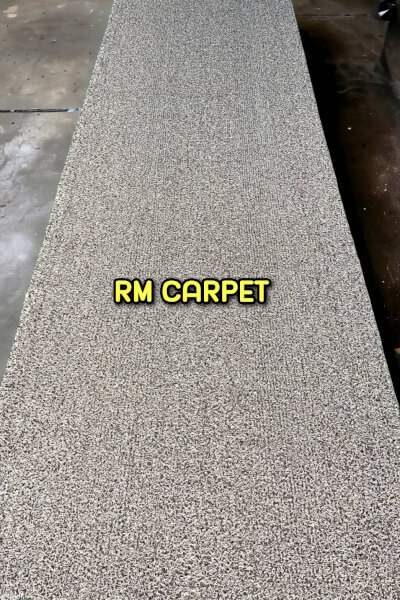 พรมดักฝุ่นใย PVC สีน้ำตาล ไม่มีลาย หลังปุ่ม 1.2×9ม.