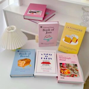 หนังสือปลอม ชุด 5 ชิ้น พร็อพถ่ายรูป