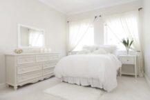 ห้องสีขาวคืนความสุขในแบบที่เรียบง่าย แต่เก๋ไม่ซ้ำใครด้วยวิธีง่ายๆ